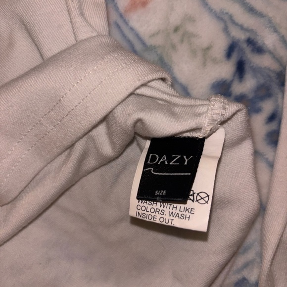 Chic White Button Down Shirt - Picture 4 of 5